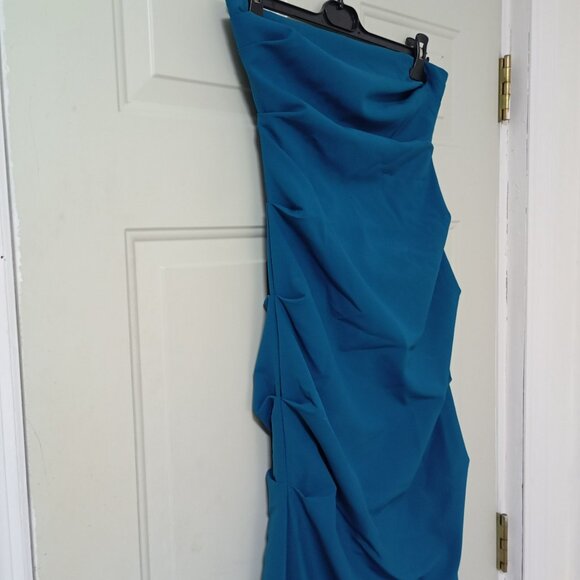 Nicole Miller Strapless Ruched Evening Gown Size 6 Womens - Picture 3 of 13